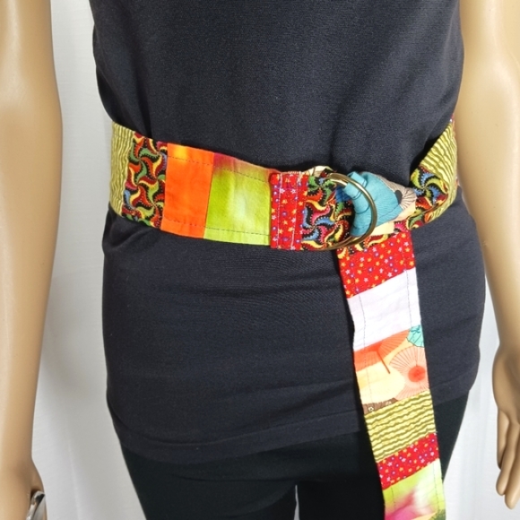 QUILTS BY MARA Cotton Patchwork Belt Calico & Asian Parasols Handmade NW… - Picture 7 of 8